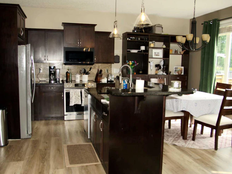 266 Firelight Crescent W, Lethbridge, AB, T1J 5B5 - 5