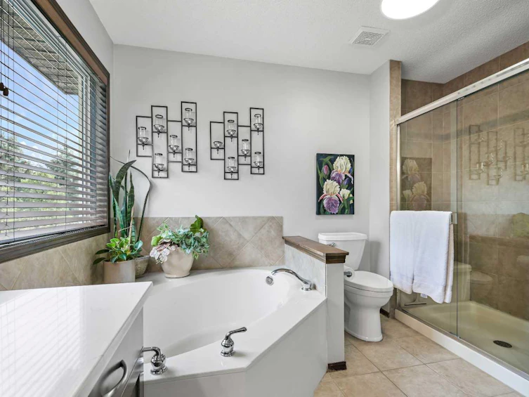 22 Auburn Bay Court SE, Calgary, AB, T3M 1K9 - 24
