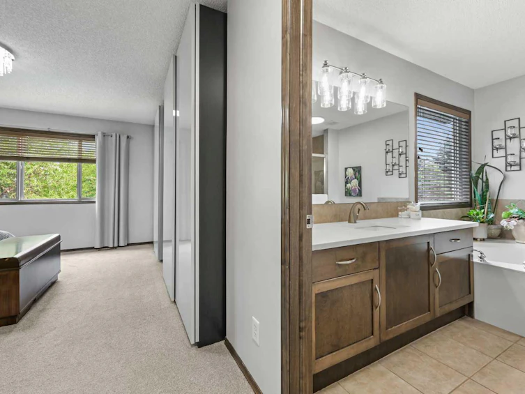22 Auburn Bay Court SE, Calgary, AB, T3M 1K9 - 22