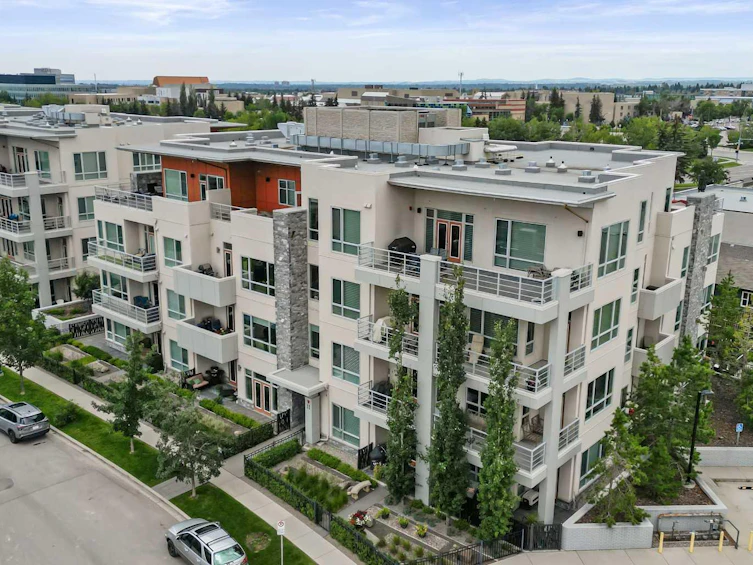 104-11 Burma Star Road SW, Calgary, AB, T3E 7Y9 - 35