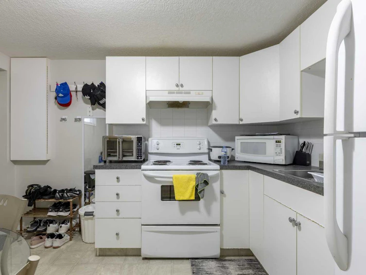 1217 & 1219 Glacier Drive S, Lethbridge, AB, T1K 3G5 - 31