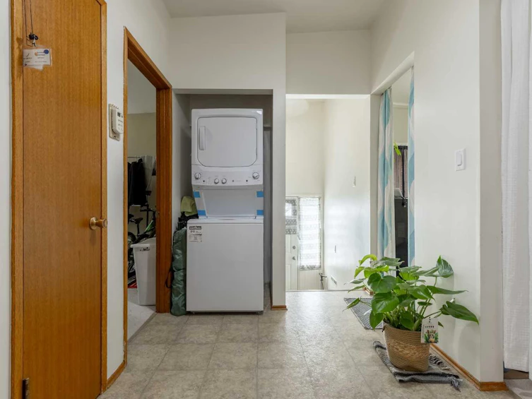 1217 & 1219 Glacier Drive S, Lethbridge, AB, T1K 3G5 - 28
