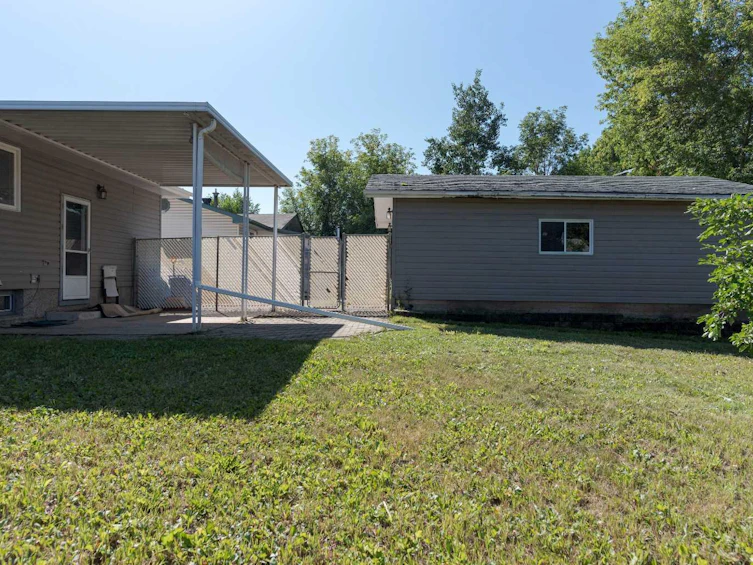 32 Moberly Crescent, Fort Mcmurray, AB, T9H 1G9 - 36