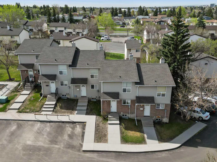 34-64 Whitnel Court NE, Calgary, AB, T1Y 5E3