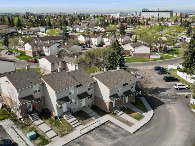 34-64 Whitnel Court NE, Calgary, AB, T1Y 5E3 - 3