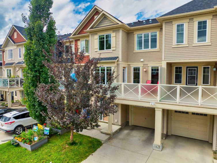 176 Windstone Link SW, Airdrie, AB, T4B 3X5