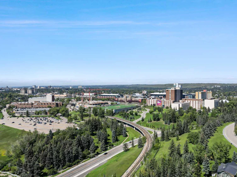 103-823 5 Avenue NW, Calgary, AB, T2N 0R5 - 4
