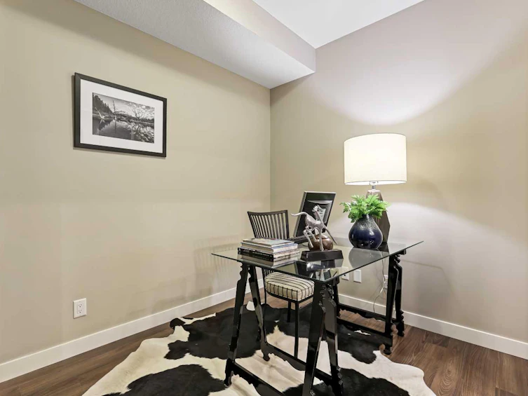 103-823 5 Avenue NW, Calgary, AB, T2N 0R5 - 24