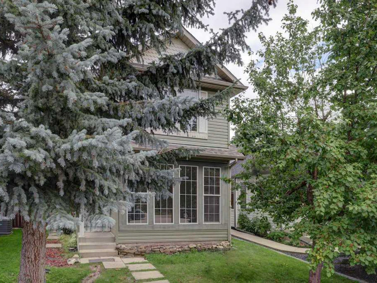223 Covington Road NE, Calgary, AB, T3K 4G1