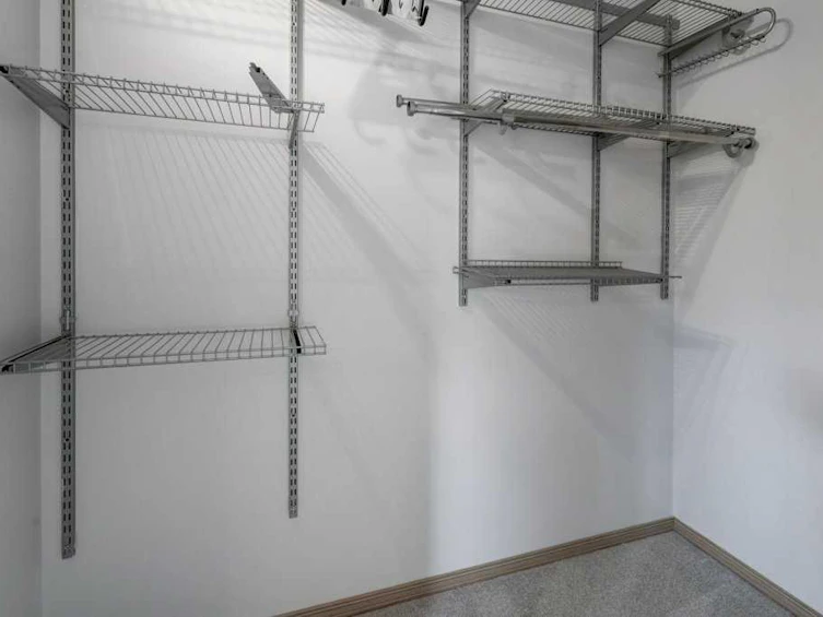 223 Covington Road NE, Calgary, AB, T3K 4G1 - 17