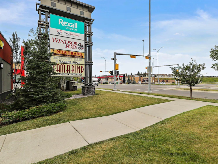 8318-70 Panamount Drive NW, Calgary, AB, T3K 6G7 - 34