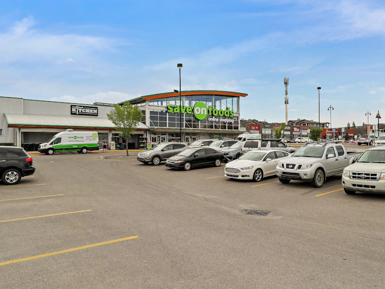 8318-70 Panamount Drive NW, Calgary, AB, T3K 6G7 - 32