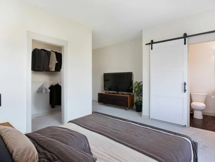 21 Skyview Point Link NE, Calgary, AB, T3N 0L7 - 7
