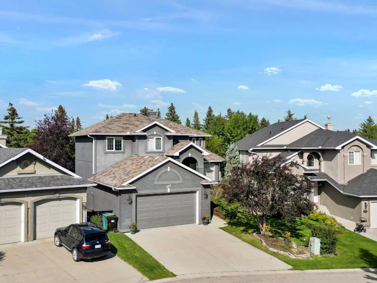 327 Valley Springs Terrace NW, Calgary, AB, T3B 5P7 - 3