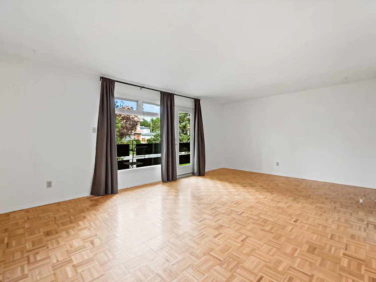 2606 26 Street SW, Calgary, AB, T3E 2A9 - 5