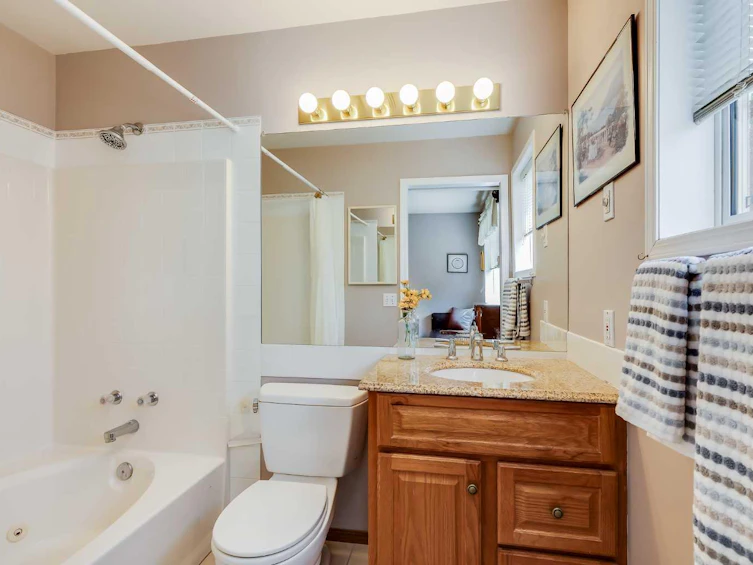 67 Douglas Park Boulevard SE, Calgary, AB, T2Z 2K9 - 14