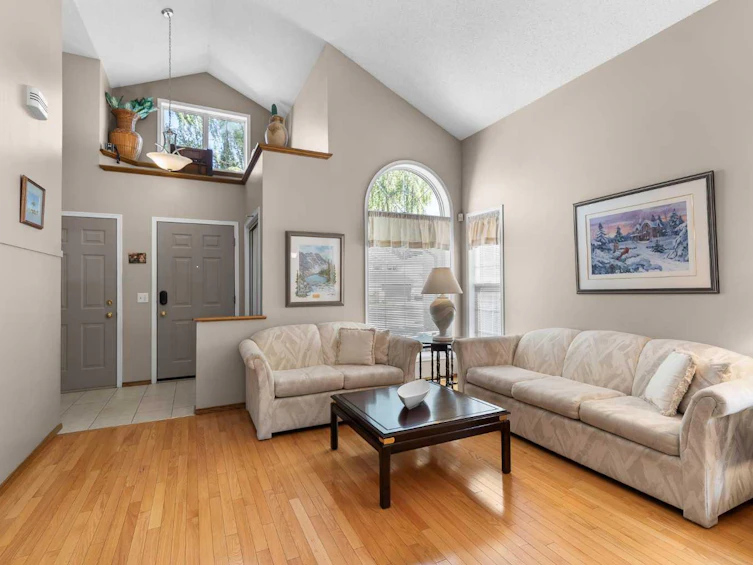 67 Douglas Park Boulevard SE, Calgary, AB, T2Z 2K9 - 5