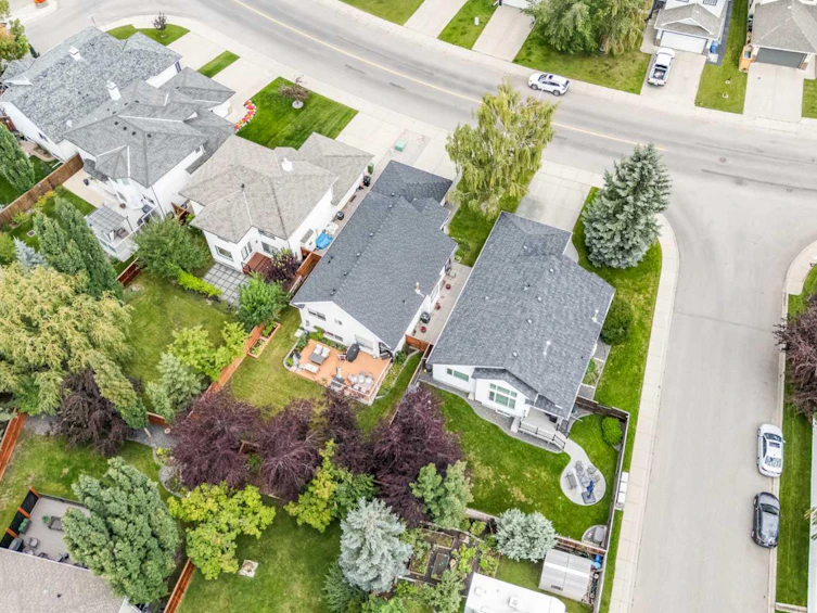 67 Douglas Park Boulevard SE, Calgary, AB, T2Z 2K9 - 40