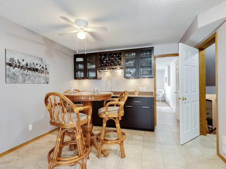 67 Douglas Park Boulevard SE, Calgary, AB, T2Z 2K9 - 23