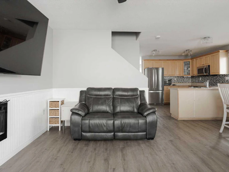 262 Laffont Way, Fort Mcmurray, AB, T9K 2R2 - 14