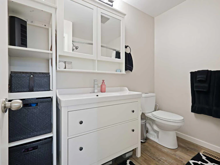 7807 21a Street SE, Calgary, AB, T2C 1Z1 - 17