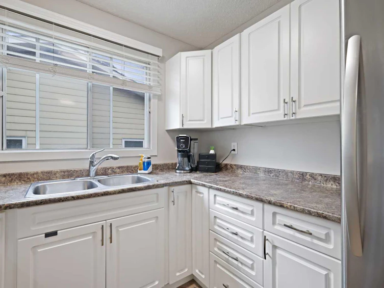 7807 21a Street SE, Calgary, AB, T2C 1Z1 - 11