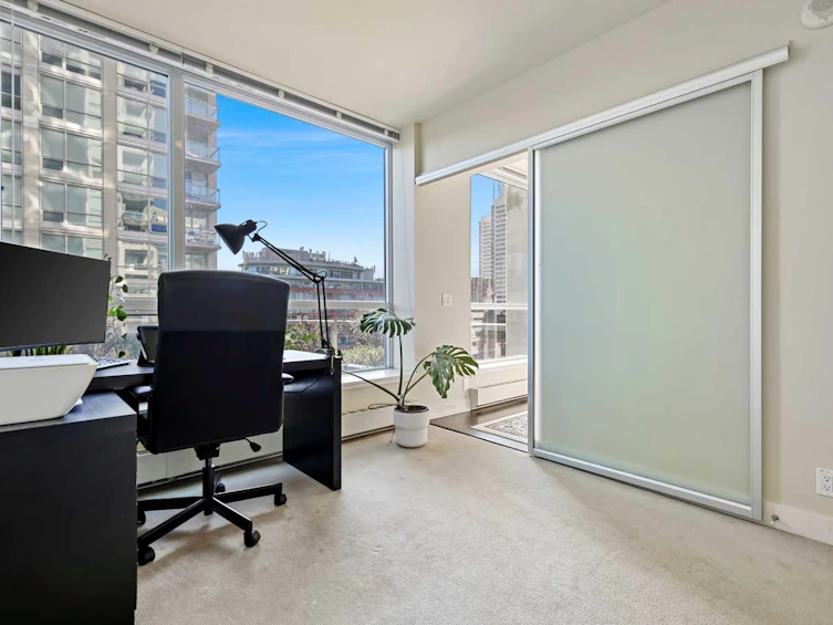 825-222 Riverfront Avenue SW, Calgary, AB, T2P 0X2 - 23