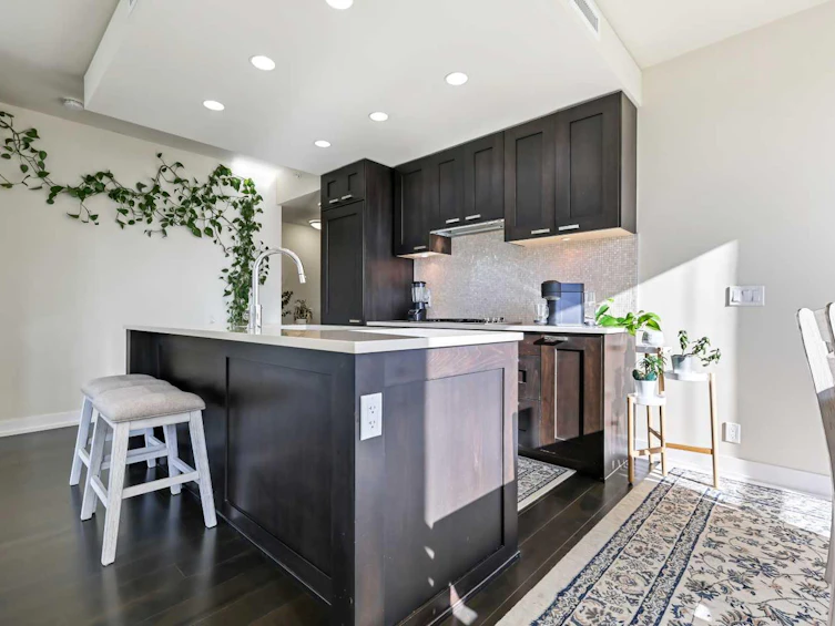825-222 Riverfront Avenue SW, Calgary, AB, T2P 0X2 - 3
