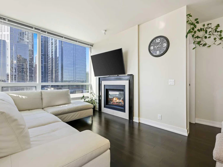 825-222 Riverfront Avenue SW, Calgary, AB, T2P 0X2 - 14