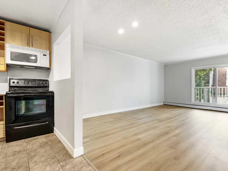 305-732 57 Avenue SW, Calgary, AB, T2V 0H4 - 11