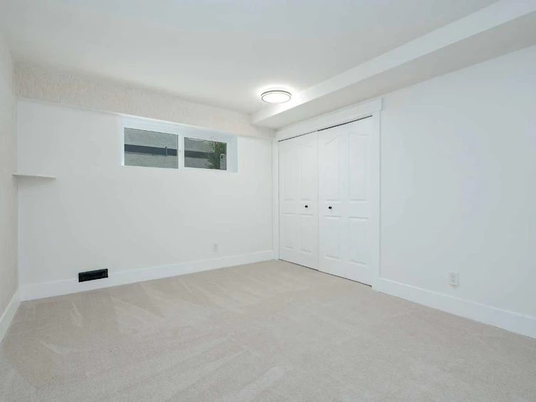 31 Scenic Park Crescent NW, Calgary, AB, T3L 1R7 - 35
