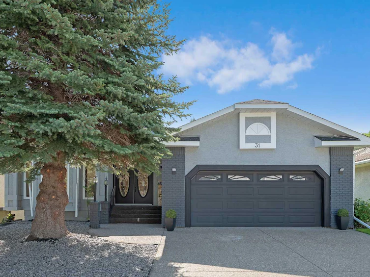 31 Scenic Park Crescent NW, Calgary, AB, T3L 1R7