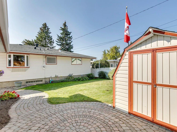 5751 Dalmead Crescent NW, Calgary, AB, T3A 1E8 - 40