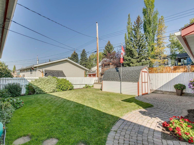 5751 Dalmead Crescent NW, Calgary, AB, T3A 1E8 - 3