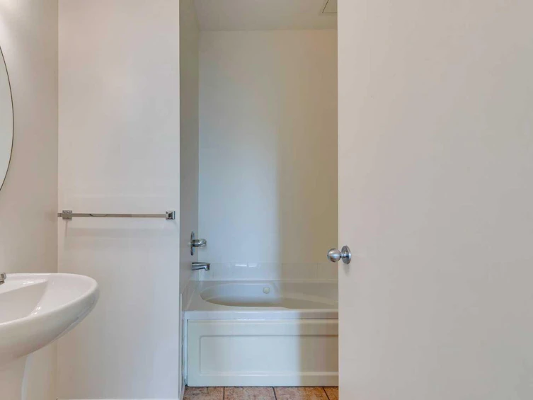 313-1410 2 Street SW, Calgary, AB, T2R 1R1 - 20
