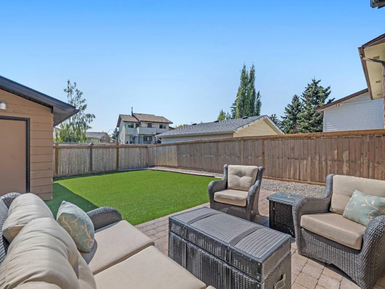 32 Woodbrook Close SW, Calgary, AB, T2W 4E9 - 41