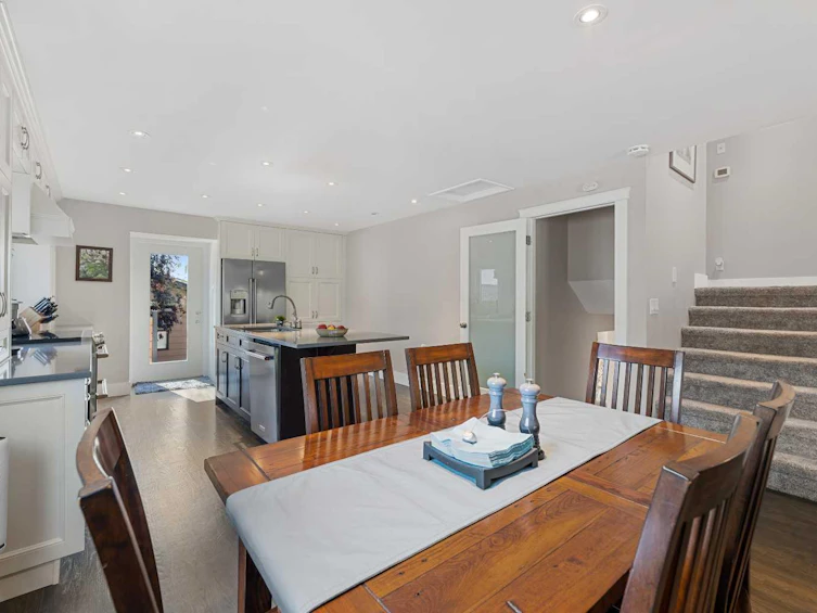 32 Woodbrook Close SW, Calgary, AB, T2W 4E9 - 10