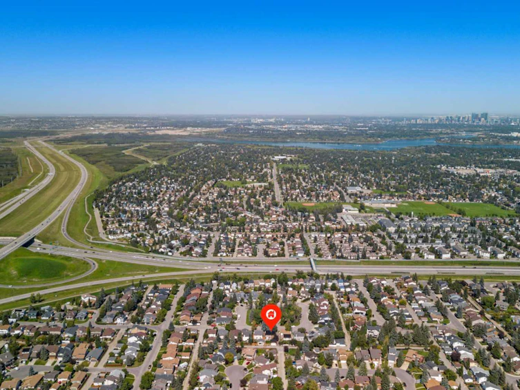 32 Woodbrook Close SW, Calgary, AB, T2W 4E9 - 49