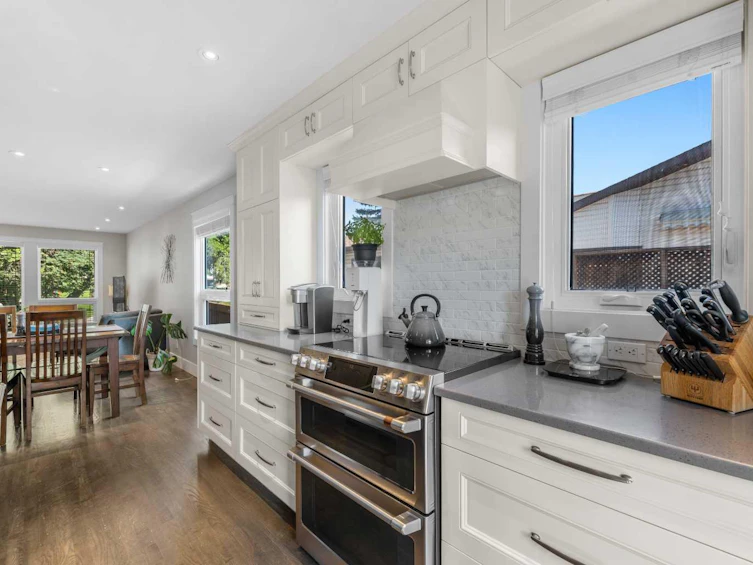 32 Woodbrook Close SW, Calgary, AB, T2W 4E9 - 15