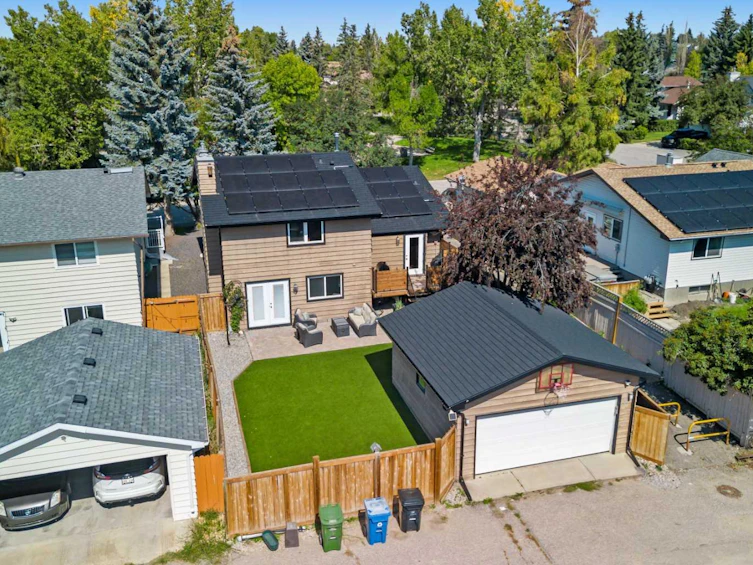 32 Woodbrook Close SW, Calgary, AB, T2W 4E9 - 48
