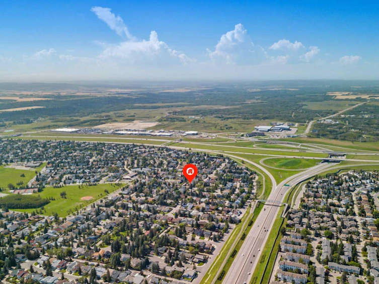 32 Woodbrook Close SW, Calgary, AB, T2W 4E9 - 50