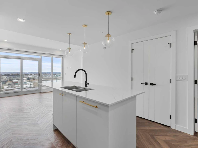 707-8445 Broadcast Avenue SW, Calgary, AB, T3H 6B6 - 6