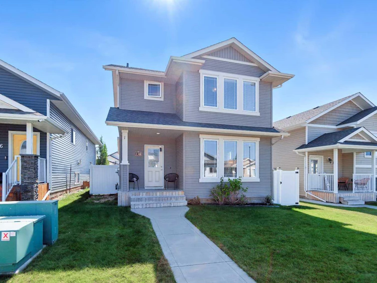 138 Bowman Circle, Sylvan Lake, AB, T4S 0H8