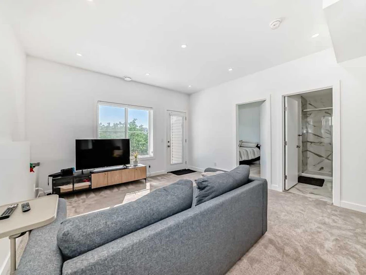53 Spring Creek Common SW, Calgary, AB, T3H 6E2 - 36