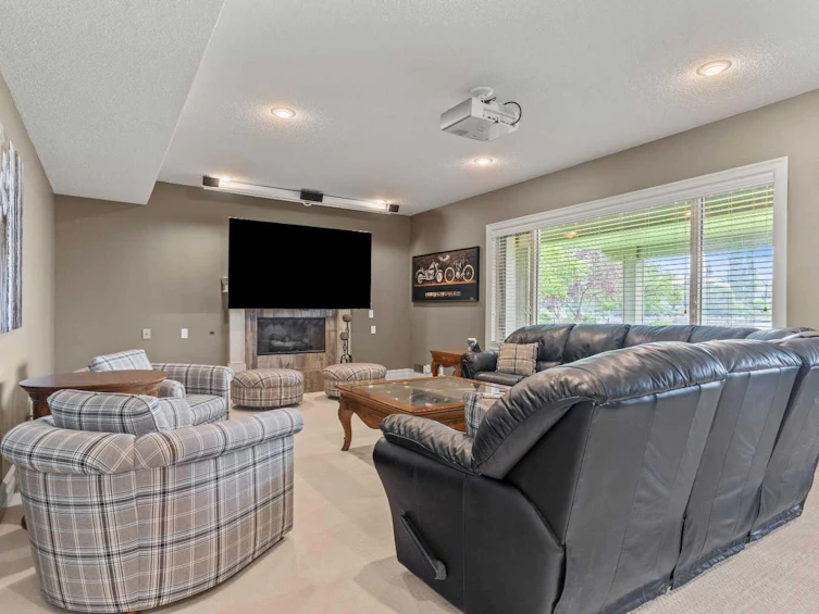 230 Mckenzie Lake Bay SE, Calgary, AB, T2Z 2H2 - 32