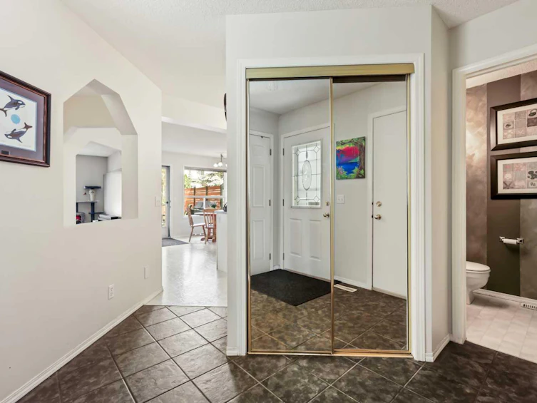 1732 Douglas Glen Grove SE, Calgary, AB, T2Z 0A6 - 3