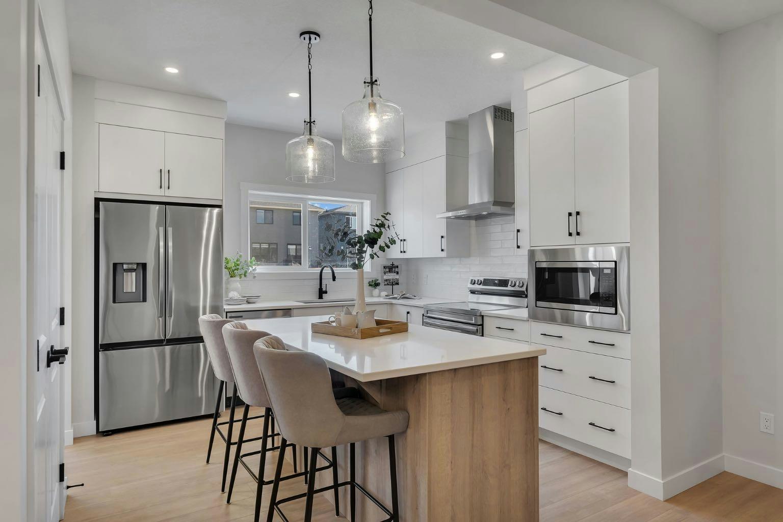 351 Fireside Drive, Cochrane, AB, T4C 3J1