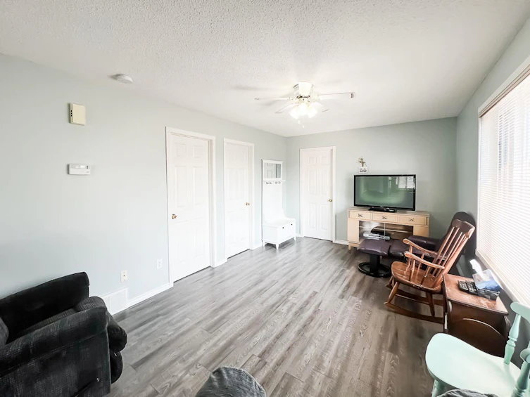 143 Peace River Ave, Big Lakes County, AB, T0G 1J0 - 13