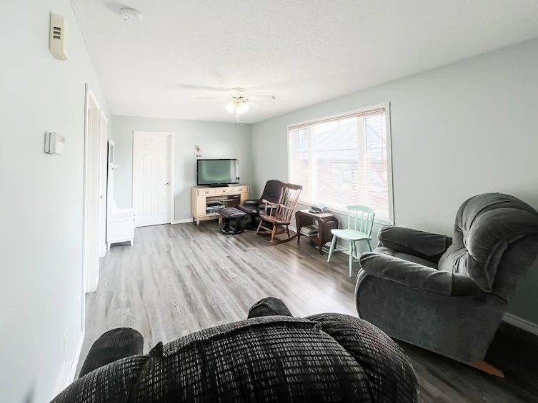 143 Peace River Ave, Big Lakes County, AB, T0G 1J0 - 11