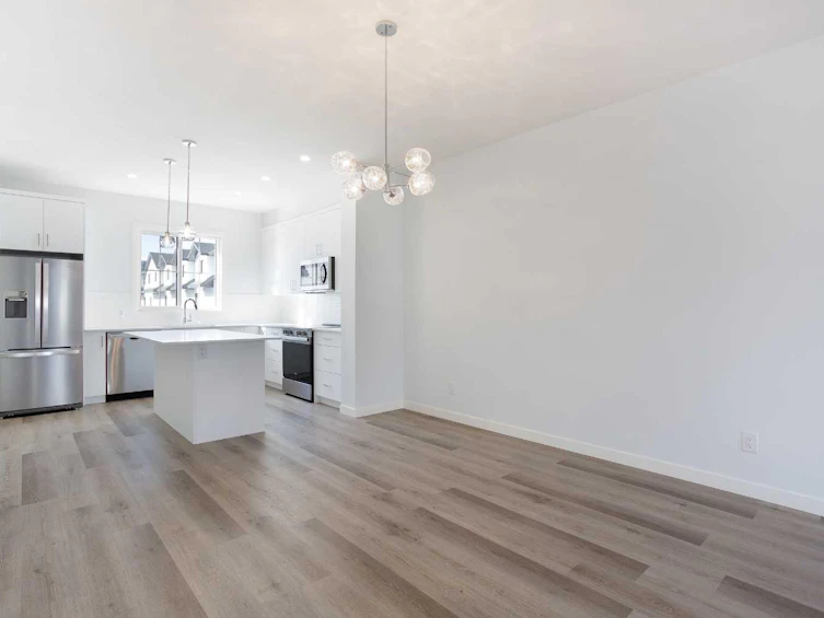 402-1750 Rangeview Drive SE, Calgary, AB, T3S 0P8 - 2